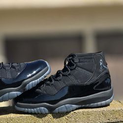 Jordan 11 retro CAP AND GOWN