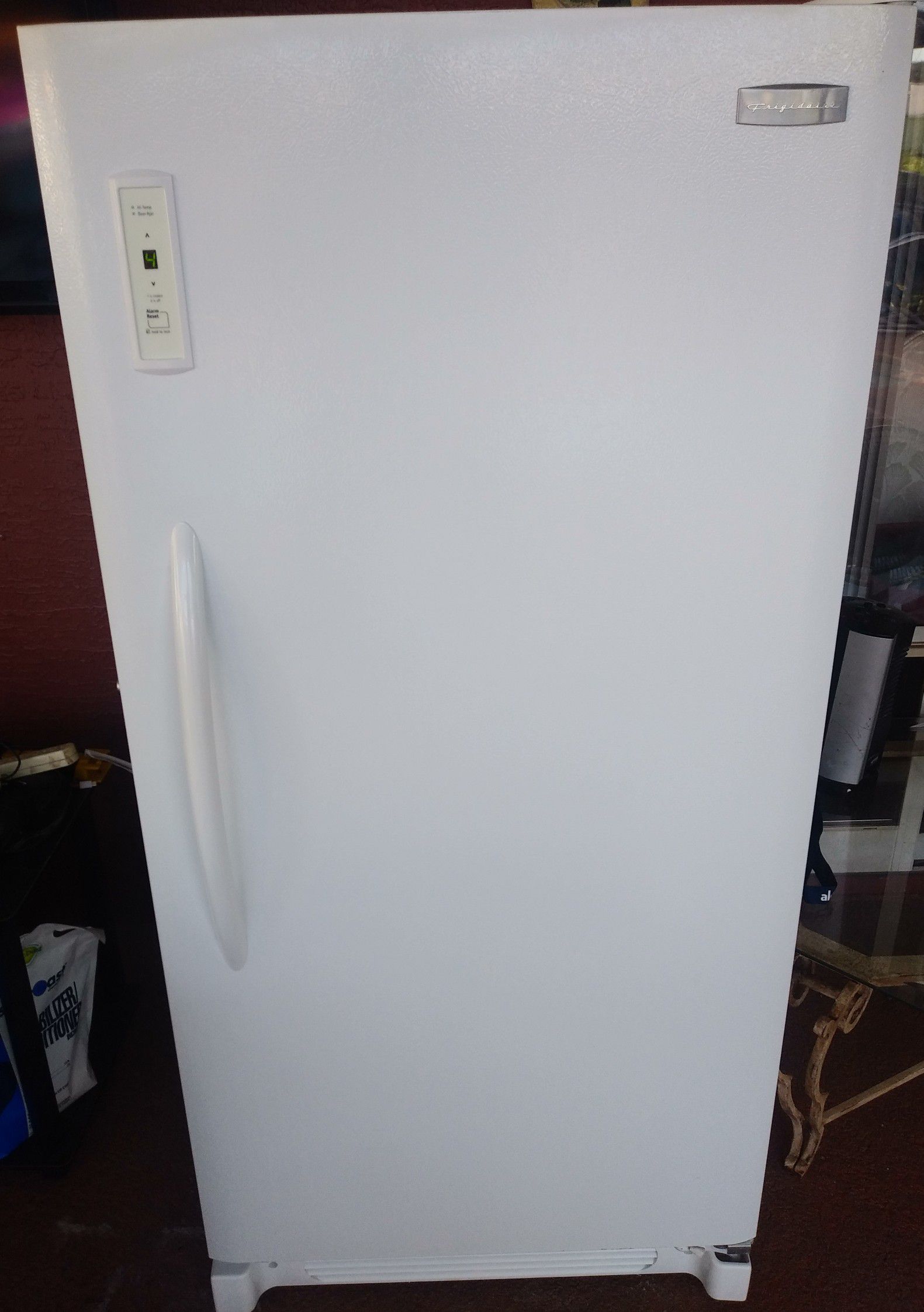 $475 28" w x 60" H* Upright freezer by Frigidaire Super clean ..looks New