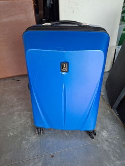 Travelpro Hardshell Luggage. Read Details