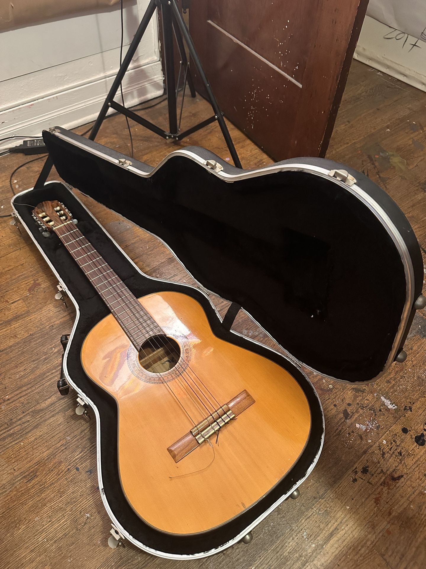 Acoustic Guitar