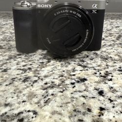 Sony E PZ 16-50mm f/3.5-5.6 OSS Lens 