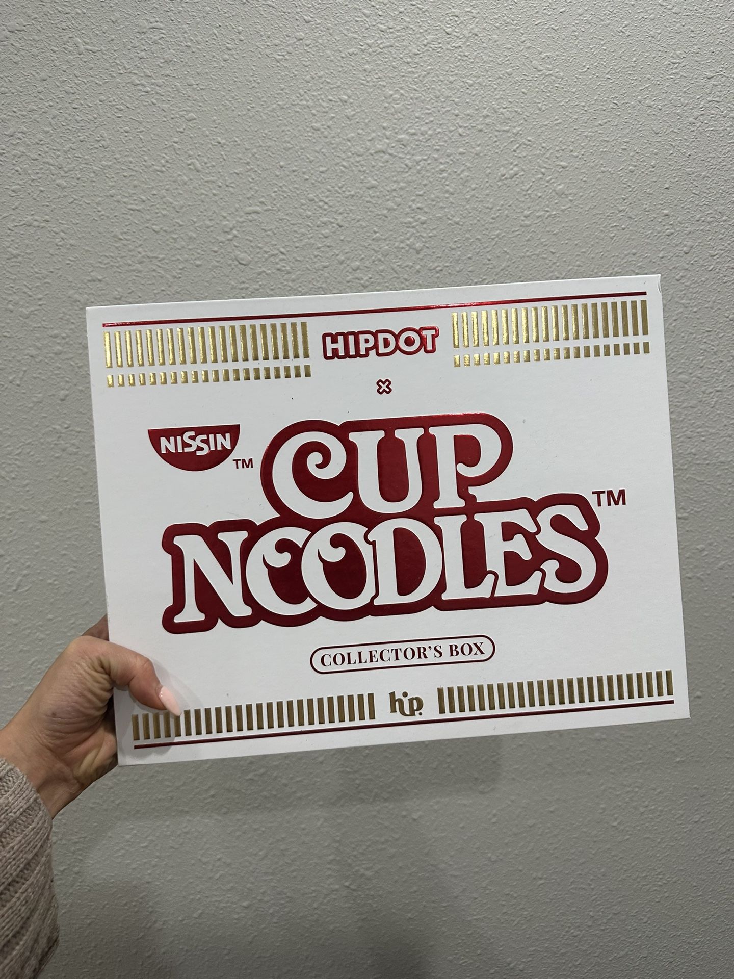 HipDot Cup Noodles Makeup Palette