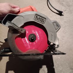 Black And Decker Saw