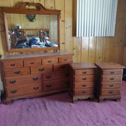 3 PC Antique Dresser & Nightstands $120 OBO 