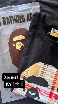 Bape Tee Brand New Size Small 45$