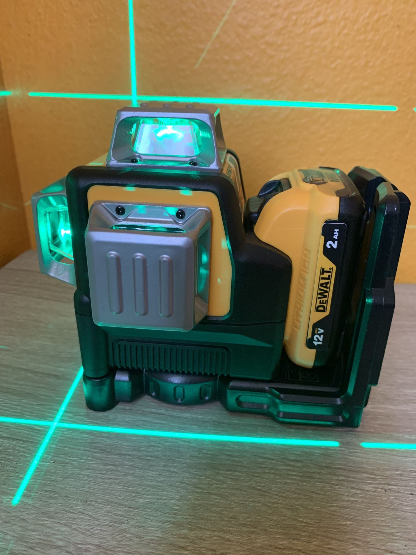 Quality, Self Leveling Laser