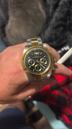 Invicta speedway gold n silver /black dial