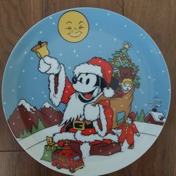 Disney Christmas 1991 Porcelain Plate