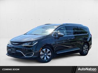 2017 Chrysler Pacifica Hybrid