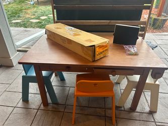 THE LAND OF NOD toddler kids table