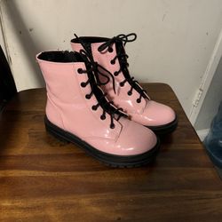 Girls Shoes/ Boots
