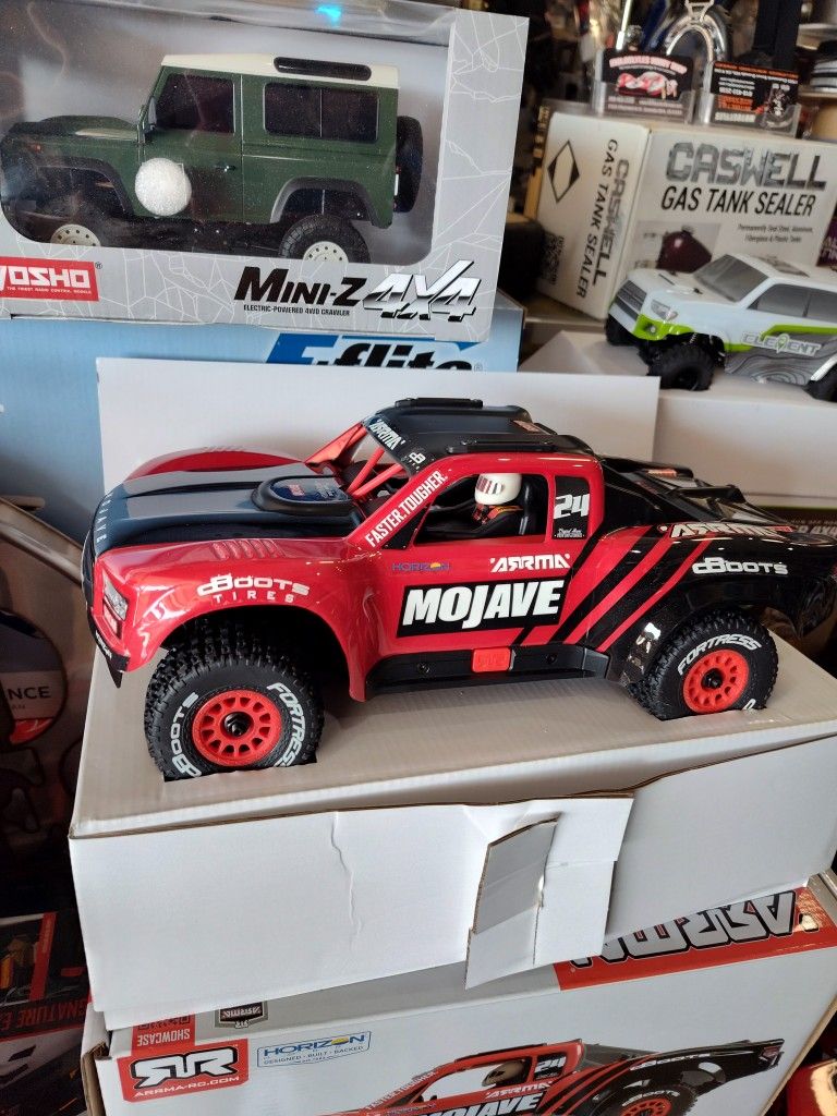 ARRMA Mojave Grom 4x4 Including Remote Controller Battery And A Charger