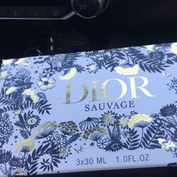 BRAND NEW Dior Sauvage Cologne Set. THREE BOTTLES 3x30 ml 3x1floz SAUVAGE PARFUM 30ml 1fl oz SAUVAGE EAU DE PARFUM 30 ml 1fl oz SAUVAGE EAU DE TOILETT