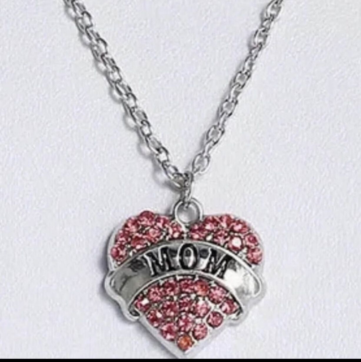 Mom Crystal Heart Pendant With Chain 