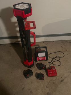 Milwaukee M18 ROCKET Tower Light + Work Light, 3 Batteries & Charger