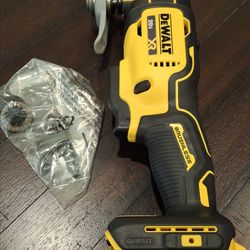 Brand New Dewalt 20v Xr Brushless 3-Speed Oscillating Tool with blade no battery