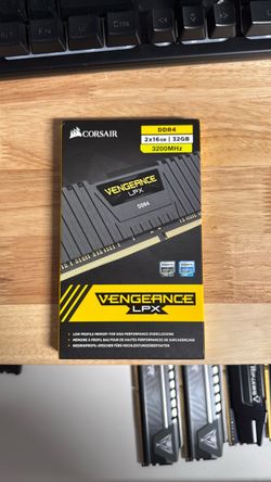 Corsair Vengeance LPX DDR4 32GB
