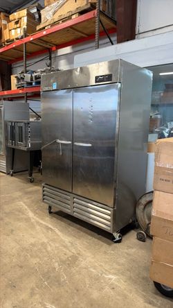 Commercial Refrigerator