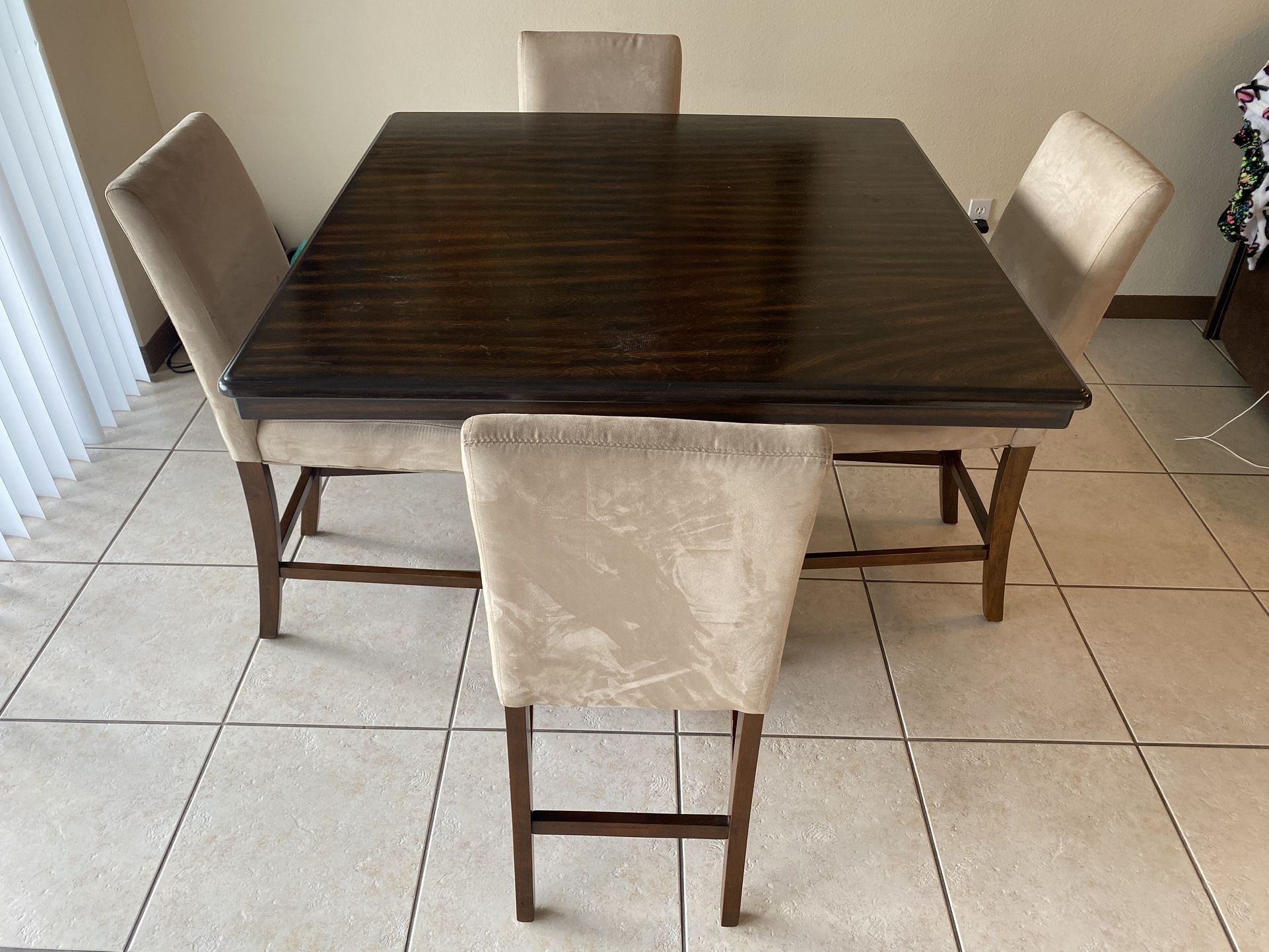 Dining Room Set
