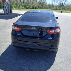 Ford Fusion 2013 