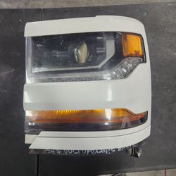 Chevrolet Chevy Silverado 1500 Headlight Left Driver Side 2016 2017 2018 Part $250