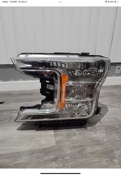 2018 2019 2020 Ford F150 OEM Driver Left Headlight COMPLETE # KL34-13006-AA