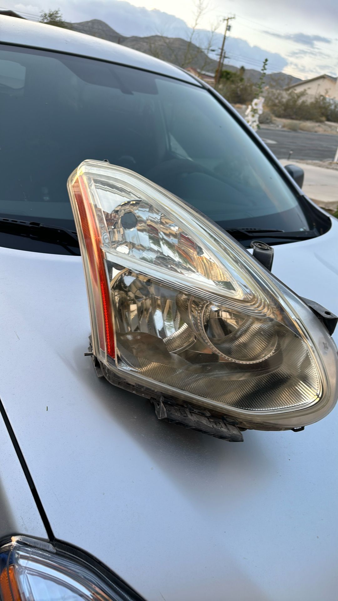 Head Light For Nissan Rogue 2012 Or 2013