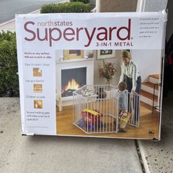 North States Super Yard 3 In 1 Gate (8 Panel)