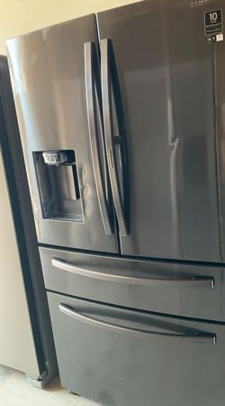 Samsung 4-Door Black Fridge
