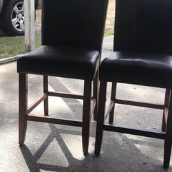 2 Chairs