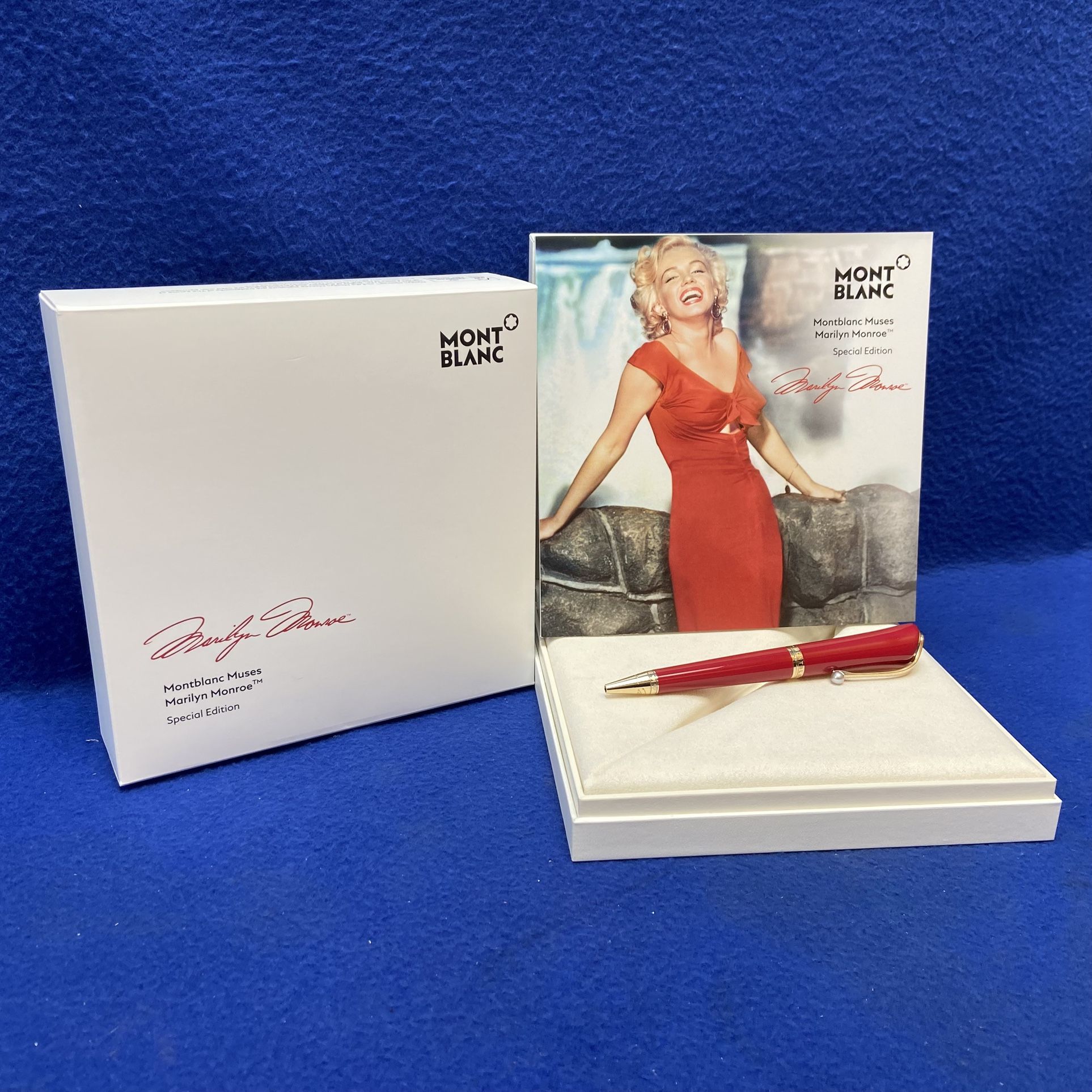 Mont Blanc Muses Marilyn Monroe Special Edition Red Ballpoint Pen 11050190