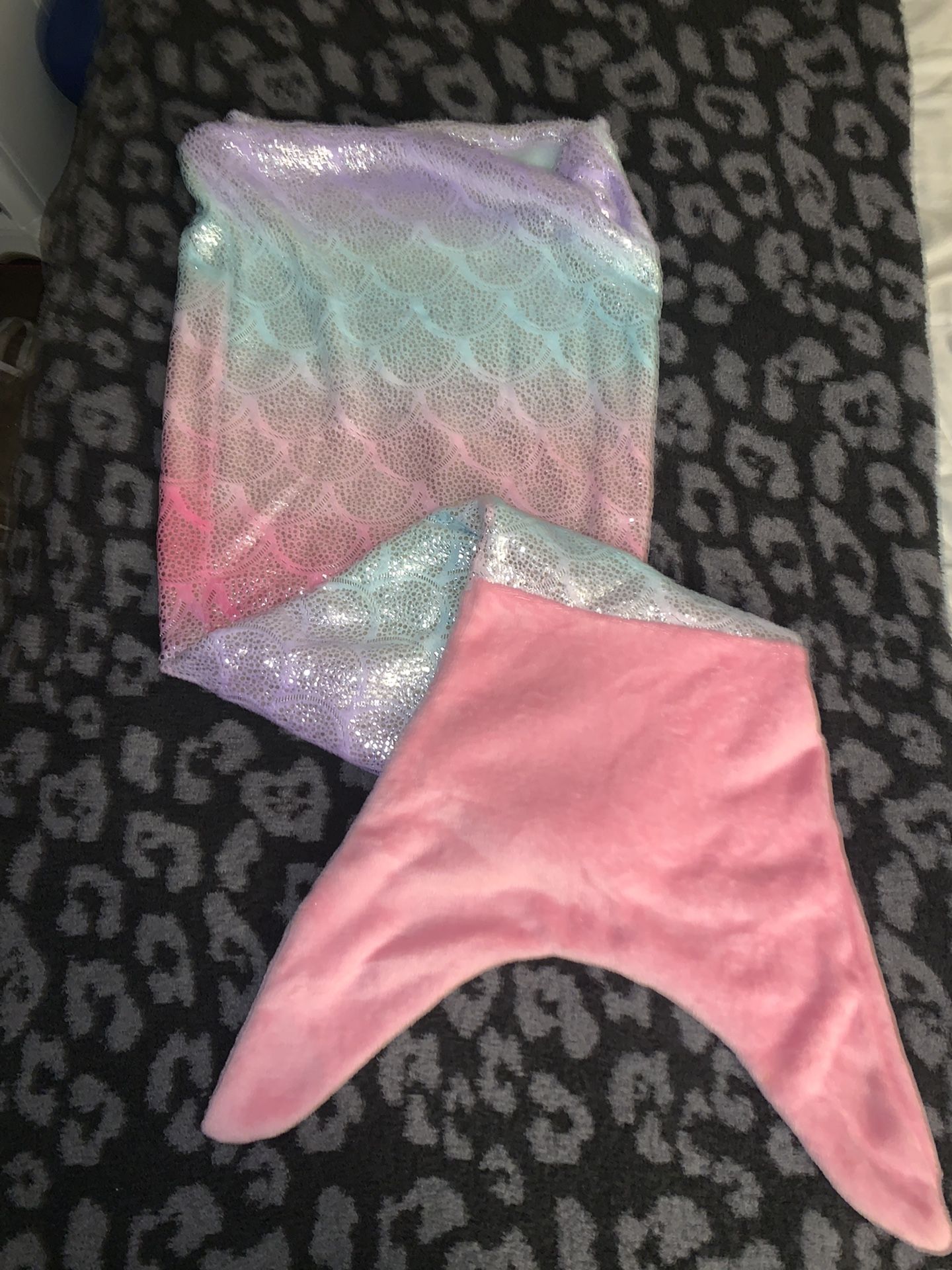 New! Kids Fleece Mermaid Tail