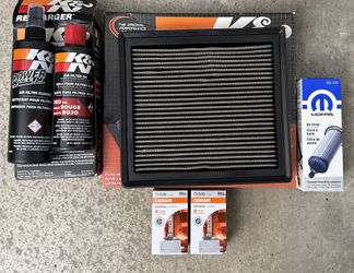 WK2 - K&N AIR Filter, Mopar Oil Filter, Light Bulbs
