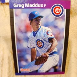 Greg Maddux P Baseball Card #373
