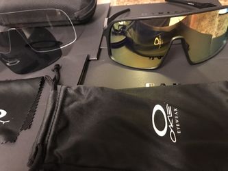 18k Gold Lens ! Polarized Brand new!