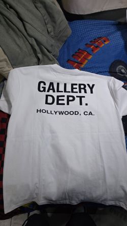 Gallery debt tee size M