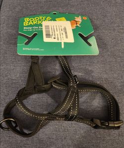 NEW Boots & Barkley Dog Harness - Size Small
