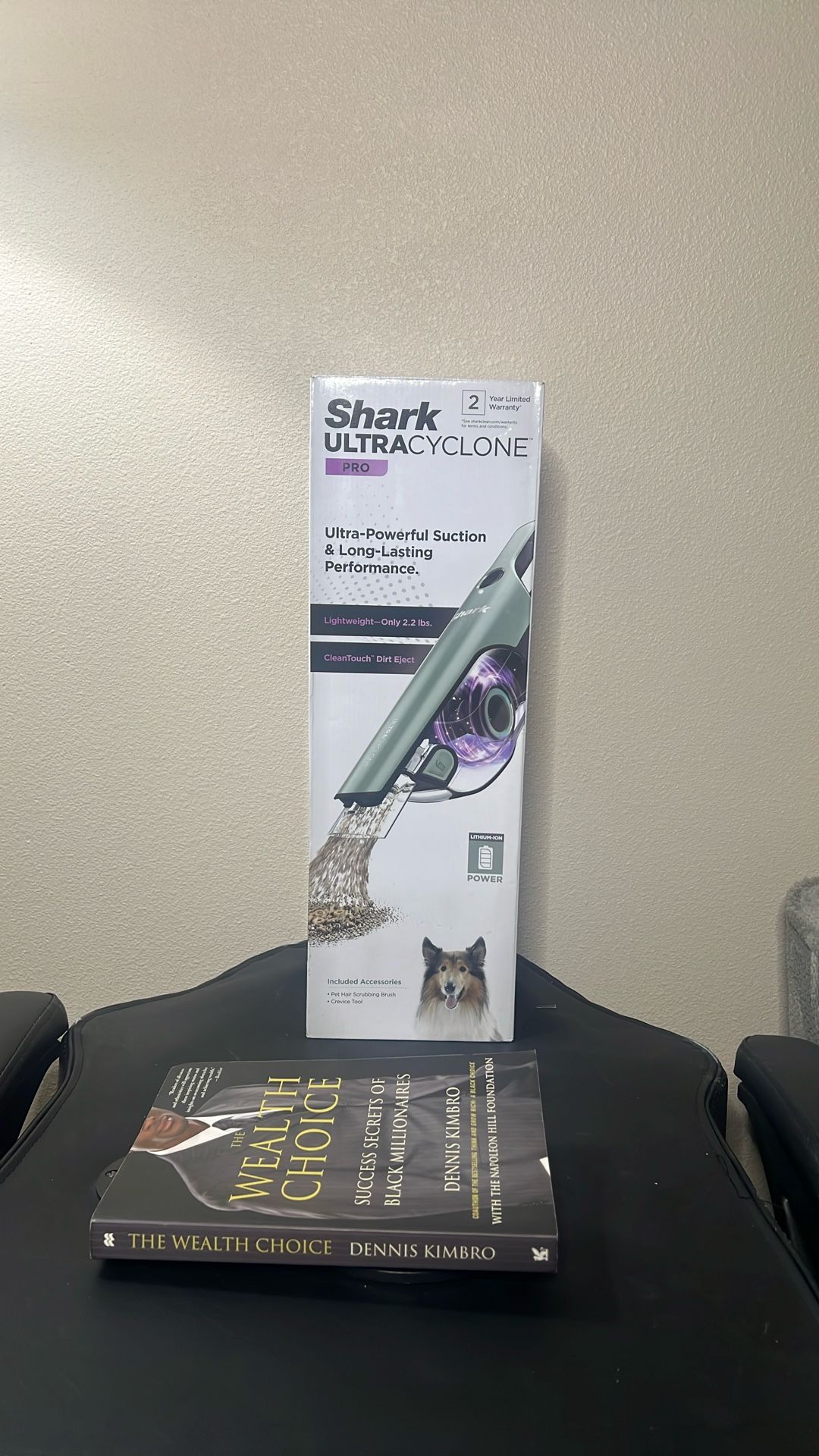 Shark vacuum,   Ultracyclone Pro / Black- Gray