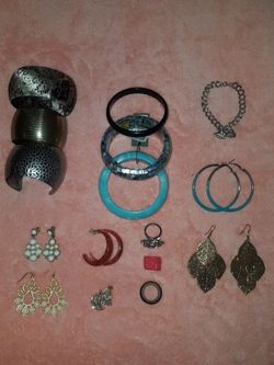 Jewelry bundle