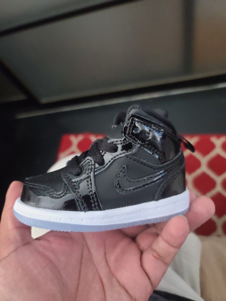 Nike Air Jordan 1 Mid SE (Toddlers)