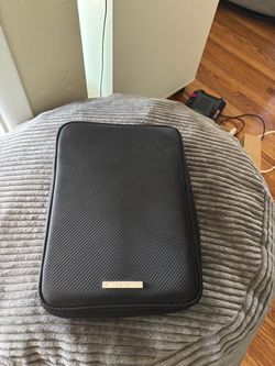 SKITS Black Carbon Fiber Travel Organizer Case