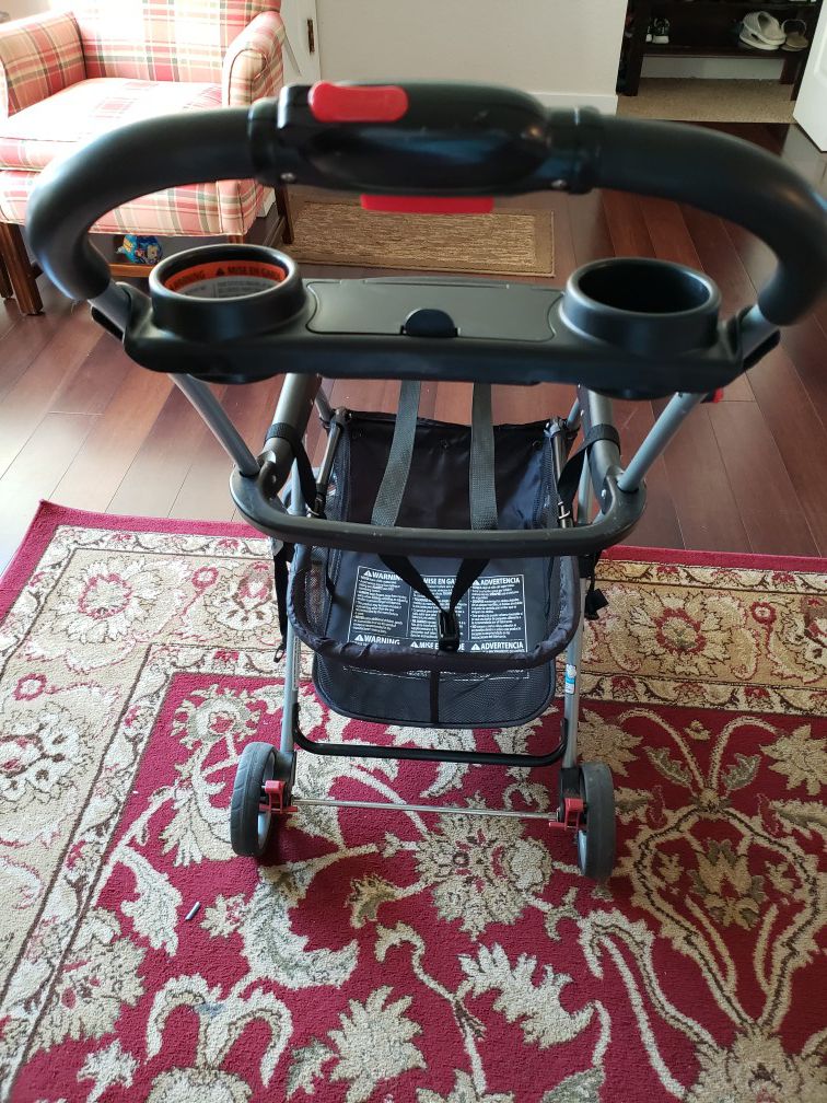 Baby Trend Snap-n-Go stroller.