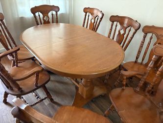 Wood Dinning Table