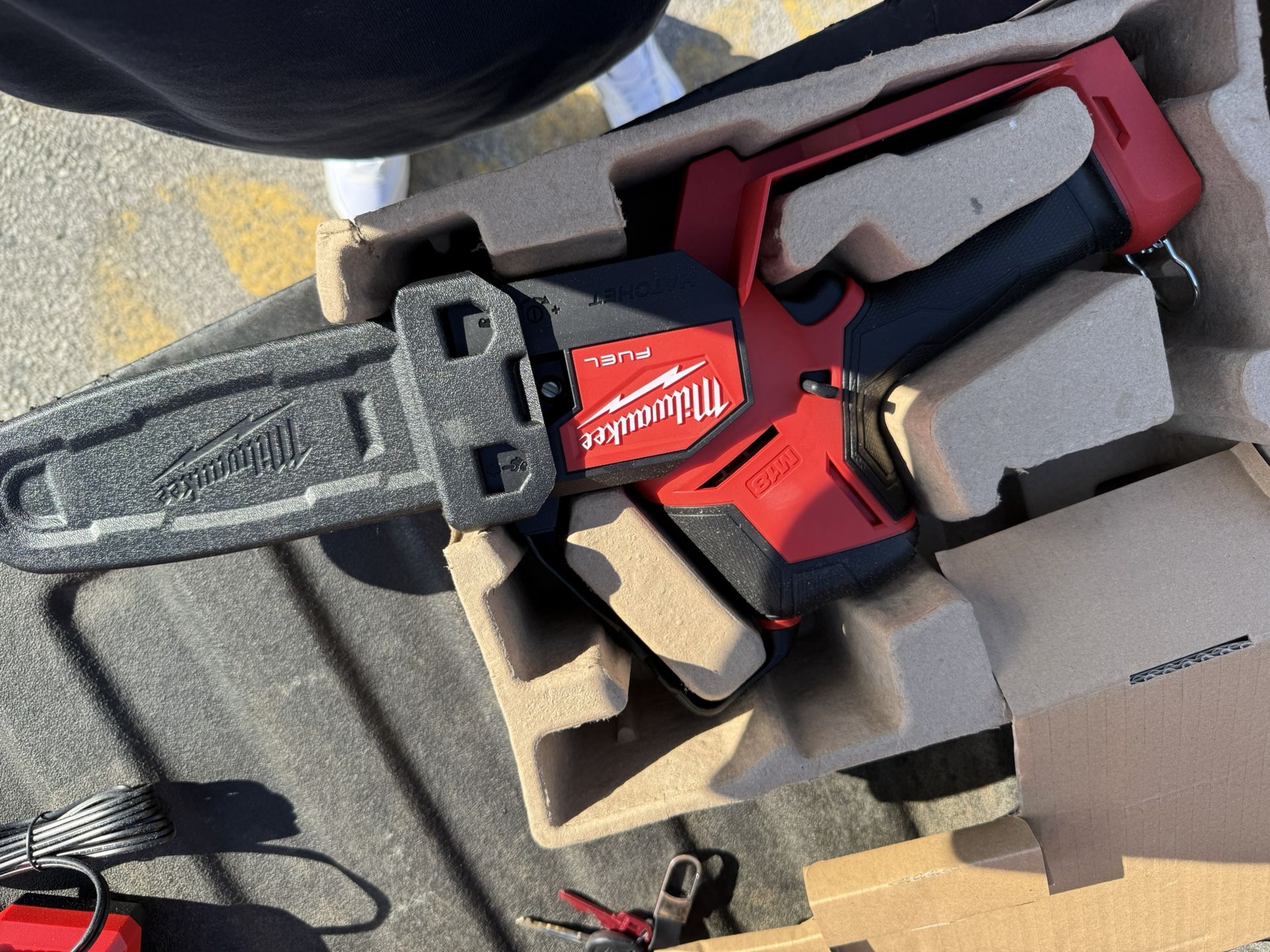 Milwaukee Hatchet/chainsaw