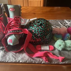 Moxi Rollerskates, Helmet, Leash, Extra Laces & Accessories! 