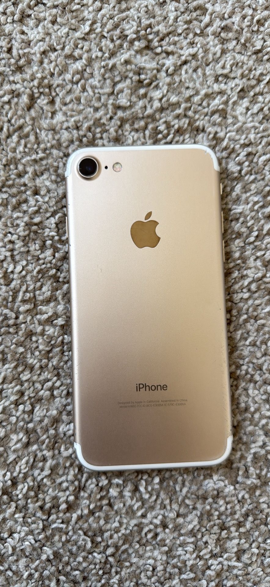 Apple iPhone 7