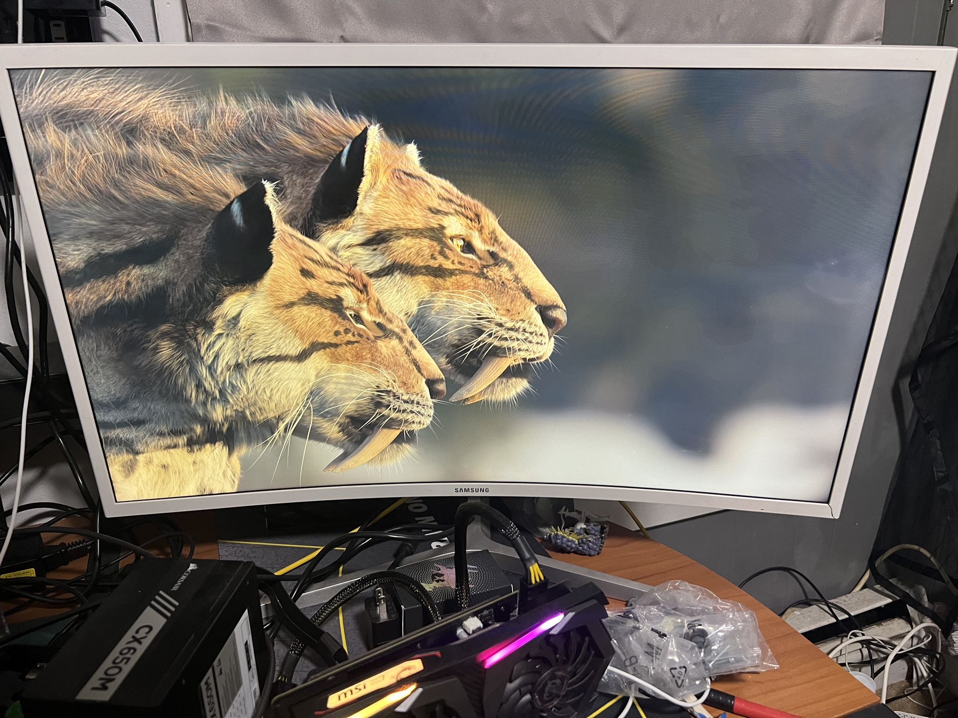 Samsung 32” Curved Monitor