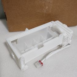 DA97-19010A Refrigerator Ice Maker Assembly Fits Samsung RS22T5561SR RS27T5200SG