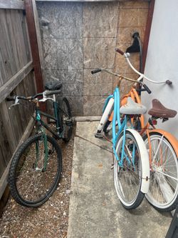 Beach cruiser and mountain bike