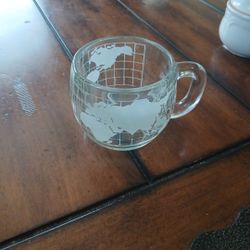 1970s Nestle Nescafe World Globe Etched Glass Coffee Mugs